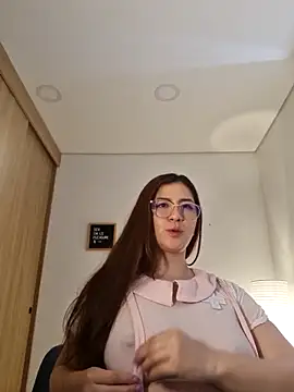 Rachel t  online show from 10-18-25, 04:52