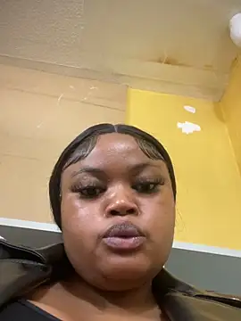 Curveysinaa online show from 03-18-25, 11:30