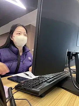 Claire xixi1 online show from 03-20-25, 06:41