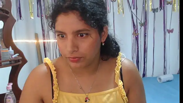 Snapshot of sexyhot20xxx chatting on 04-11-26, 07:13 sexyhot20xxx online show from 04-11-26, 07:13