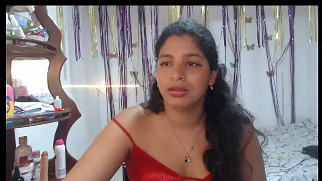 Snapshot of sexyhot20xxx chatting on 05-12-26, 05:48 sexyhot20xxx online show from 05-12-26, 05:48