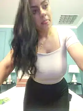 ElyzaIbarra online show from 02-12-25, 08:59