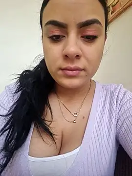 ElyzaIbarra online show from 02-26-25, 05:20