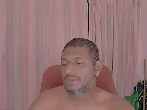 Snapshot of dmancams1874 chatting on 02-16-25, 03:37 dmancams1874 online show from 02-16-25, 03:37