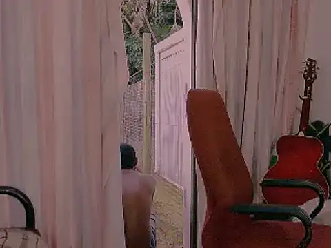Snapshot of dmancams1874 chatting on 02-25-25, 04:24 dmancams1874 online show from 02-25-25, 04:24