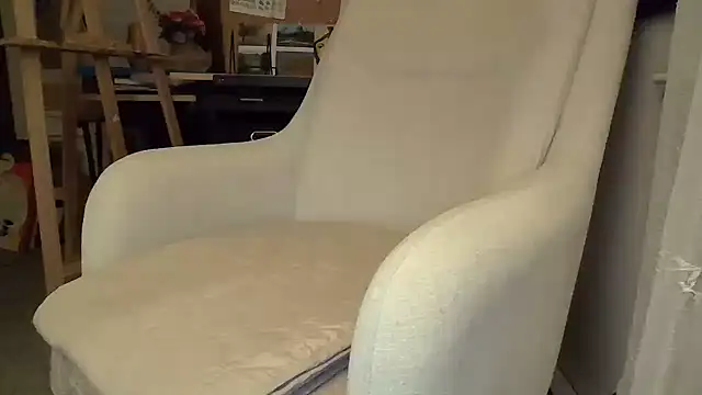 Snapshot of naughtyonbicycle chatting on 04-19-26, 01:16 naughtyonbicycle online show from 04-19-26, 01:16