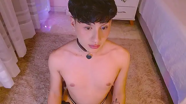 Snapshot of dilan_sp chatting on 10-08-25, 01:14 dilan sp online show from 10-08-25, 01:14