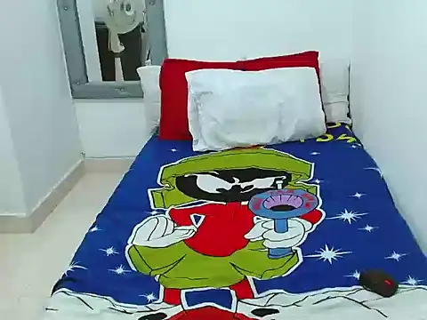 Velk hot online show from 11-26-25, 11:33