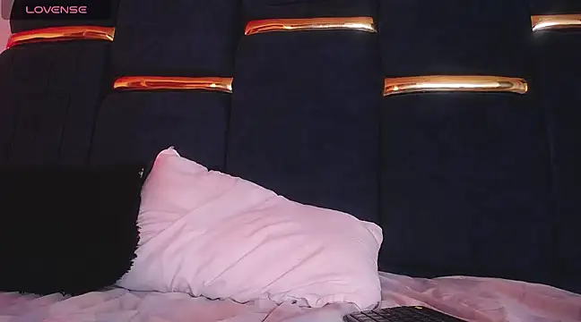 fulfill fantasies1 online show from 01-24-25, 04:27