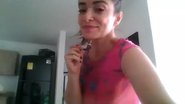 Liloo8923 online show from 01-08-25, 12:15