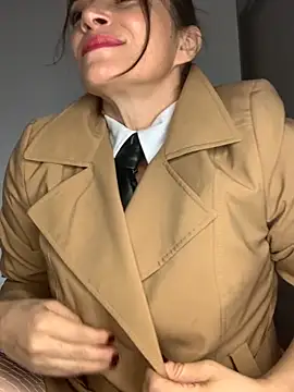 Liloo8923 online show from 10-11-25, 03:06