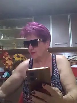 Ely Elenita online show from 03-18-26, 01:36