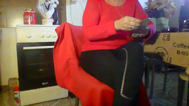 Snapshot of Ely_Elenita chatting on 04-08-26, 06:13 Ely Elenita online show from 04-08-26, 06:13