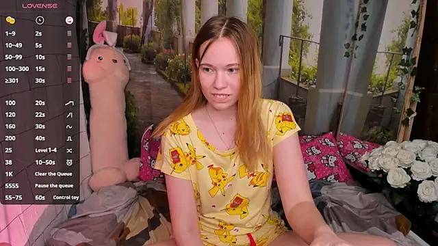 MarryJanes online show from 12-15-24, 04:26