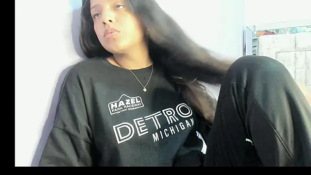 Snapshot of ReisheII_Andersom chatting on 11-07-25, 11:38 ReisheII Andersom online show from 11-07-25, 11:38