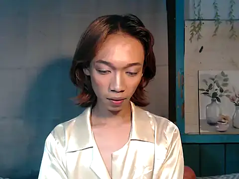 Snapshot of imtwinky chatting on 10-20-25, 05:02 imtwinky online show from 10-20-25, 05:02