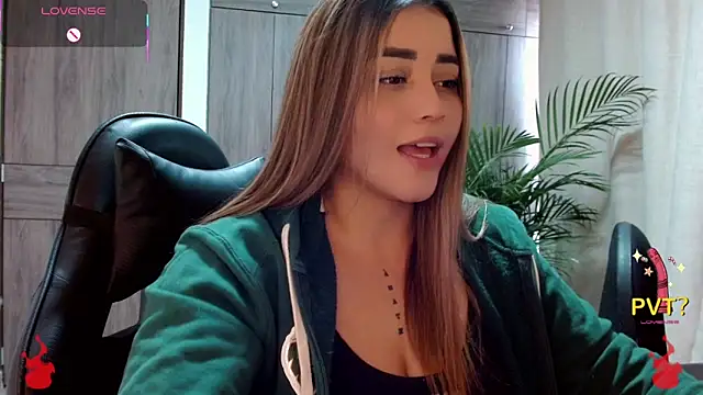 Lucia star   online show from 02-09-26, 06:12