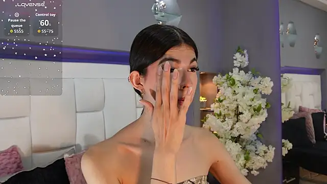 CuteAri online show from 12-19-25, 08:38