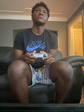 Festivitiesking1 online show from 10-18-25, 12:28