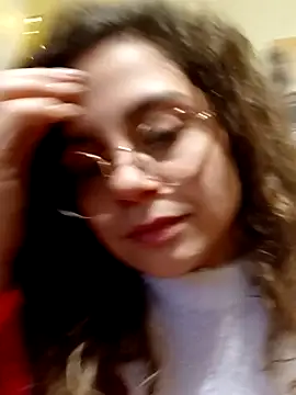 Snapshot of ItalianiMuli chatting on 12-25-24, 10:27 ItalianiMuli online show from 12-25-24, 10:27