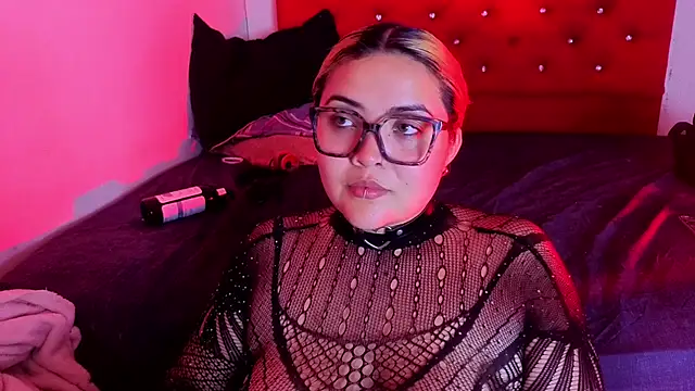 Snapshot of Agatha_humidity chatting on 03-17-26, 09:07 Agatha humidity online show from 03-17-26, 09:07