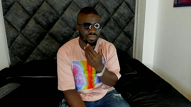 Latrellx7 online show from 10-11-25, 03:28