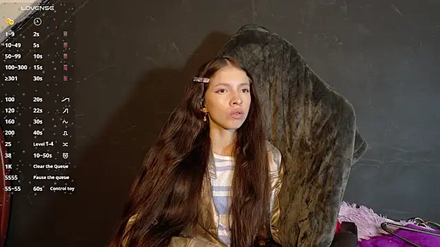 sweetdam12 online show from 10-03-25, 08:17