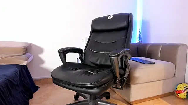 Brock hurn1 online show from 12-27-24, 01:00