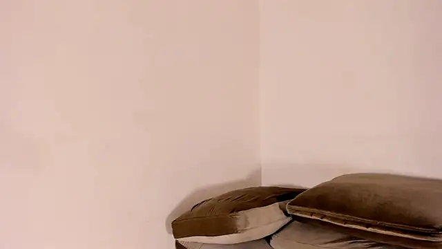 Brock hurn1 online show from 12-29-24, 03:11