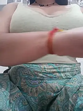 cute-mahek online show from 05-15-26, 08:38
