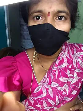 hotladyIndian1 online show from 01-04-25, 08:06