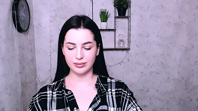 DivaKaily  online show from 01-16-25, 06:56