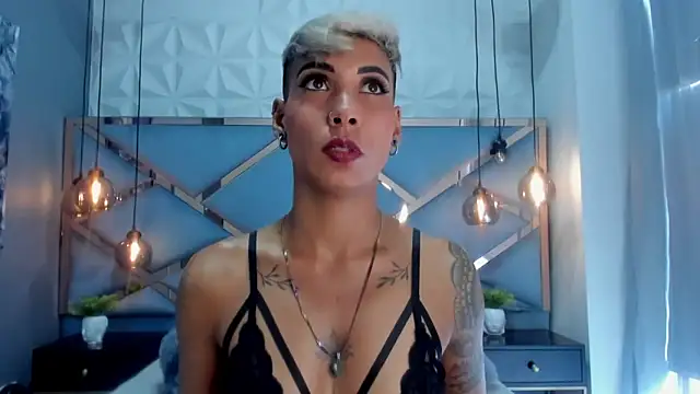 MiaMorgan  online show from 03-03-25, 07:49