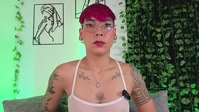 MiaMorgan  online show from 01-09-26, 02:42