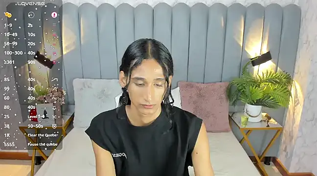 skyyfoxpraga online show from 01-07-25, 03:33