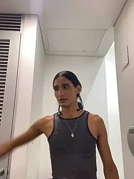 skyyfoxpraga online show from 01-12-25, 03:03