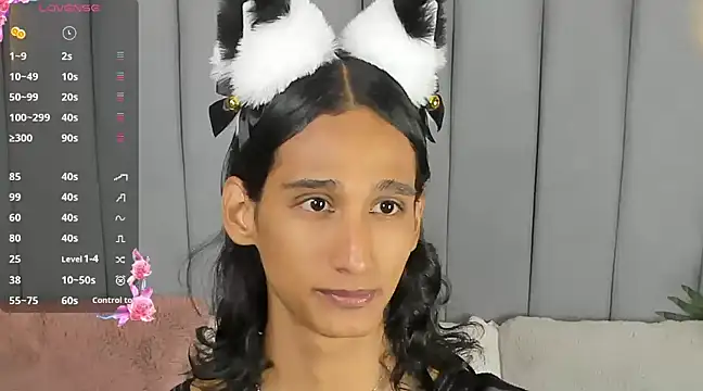 skyyfoxpraga online show from 01-17-25, 06:23