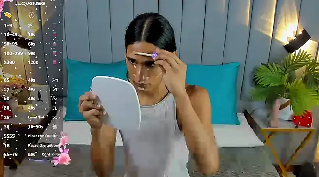 skyyfoxpraga online show from 03-18-25, 12:14