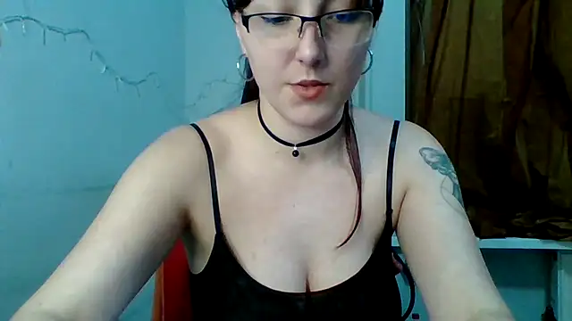 MiaStika online show from 02-24-25, 07:30