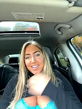 sunshinekisses online show from 10-20-25, 04:40