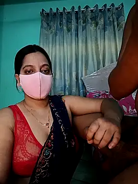 Taniya07 online show from 05-05-26, 01:13