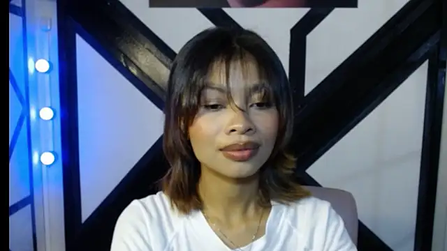 Perla prg online show from 03-19-26, 02:54