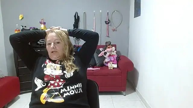 Snapshot of emperabigbootybigass chatting on 02-10-25, 12:18 emperabigbootybigass online show from 02-10-25, 12:18