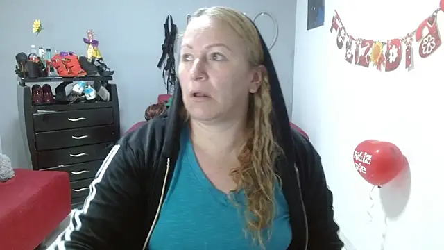 Snapshot of emperabigbootybigass chatting on 02-22-25, 12:08 emperabigbootybigass online show from 02-22-25, 12:08