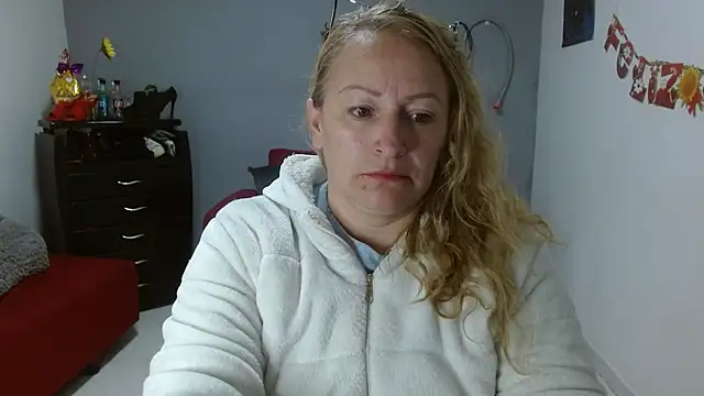 Snapshot of emperabigbootybigass chatting on 03-06-25, 12:30 emperabigbootybigass online show from 03-06-25, 12:30