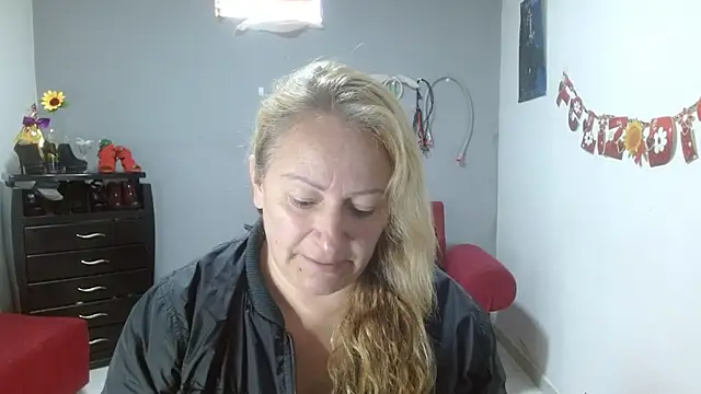 Snapshot of emperabigbootybigass chatting on 03-17-25, 12:25 emperabigbootybigass online show from 03-17-25, 12:25