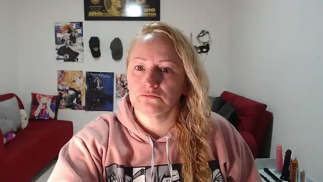 Snapshot of emperabigbootybigass chatting on 09-15-25, 12:27 emperabigbootybigass online show from 09-15-25, 12:27