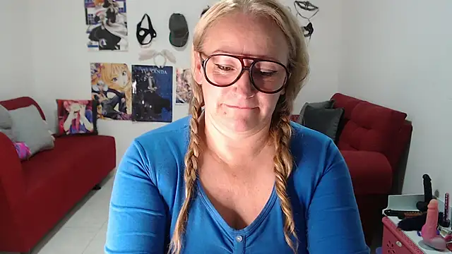 Snapshot of emperabigbootybigass chatting on 10-09-25, 12:19 emperabigbootybigass online show from 10-09-25, 12:19