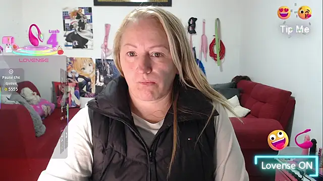 Snapshot of emperabigbootybigass chatting on 11-07-25, 12:16 emperabigbootybigass online show from 11-07-25, 12:16