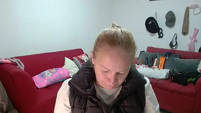 emperabigbootybigass online show from 02-11-26, 12:32